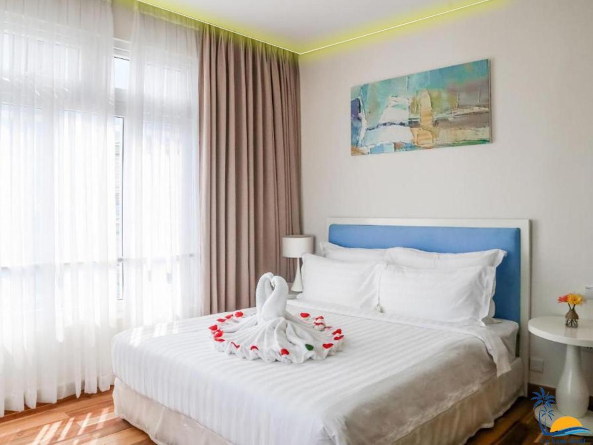 Co Xanh Hotel Đà Nẵng Extérieur photo